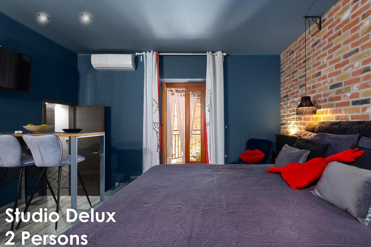 Glamour Apartments Върсар Екстериор снимка