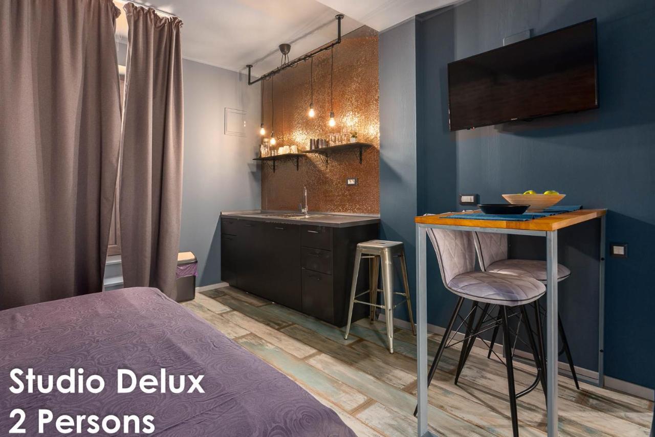 Glamour Apartments Върсар Екстериор снимка