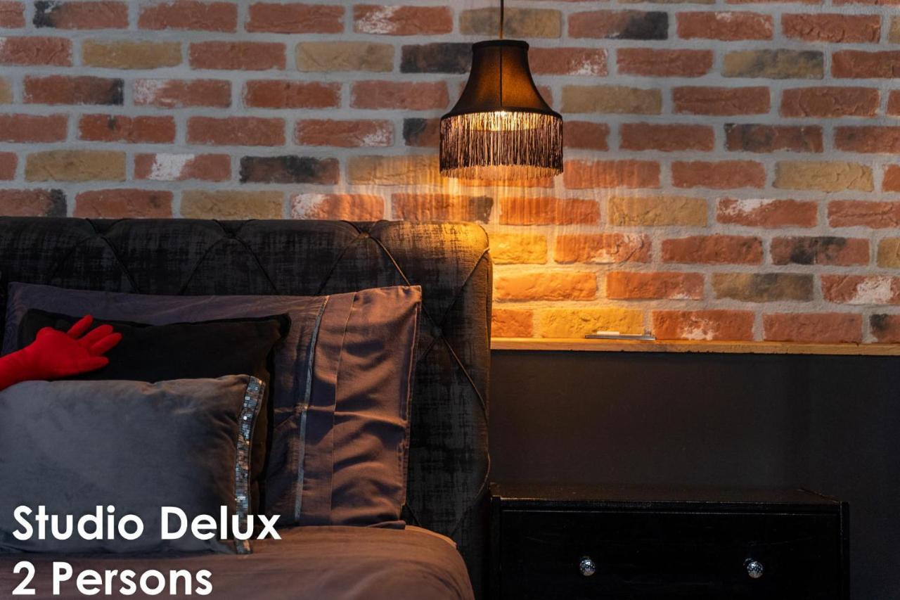 Glamour Apartments Върсар Екстериор снимка