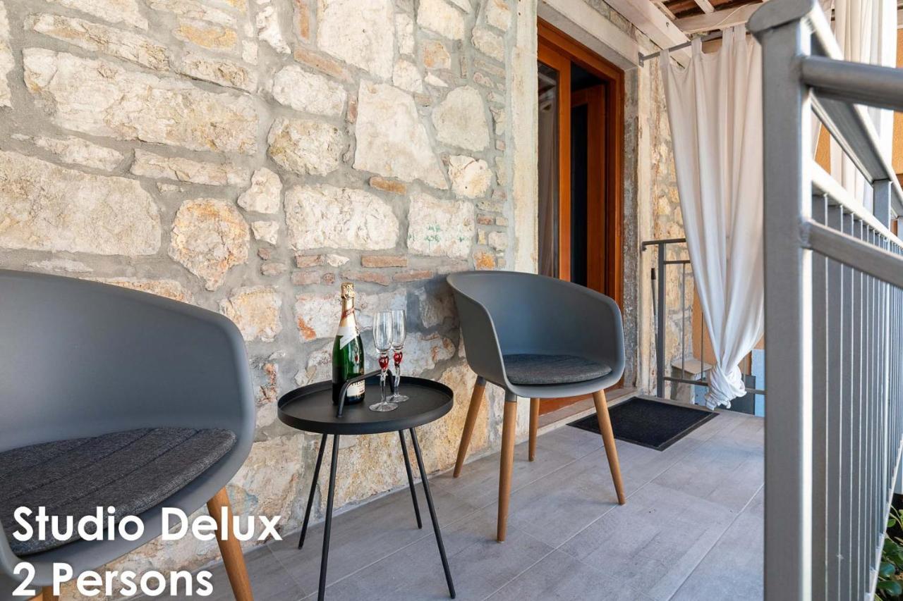 Glamour Apartments Върсар Екстериор снимка