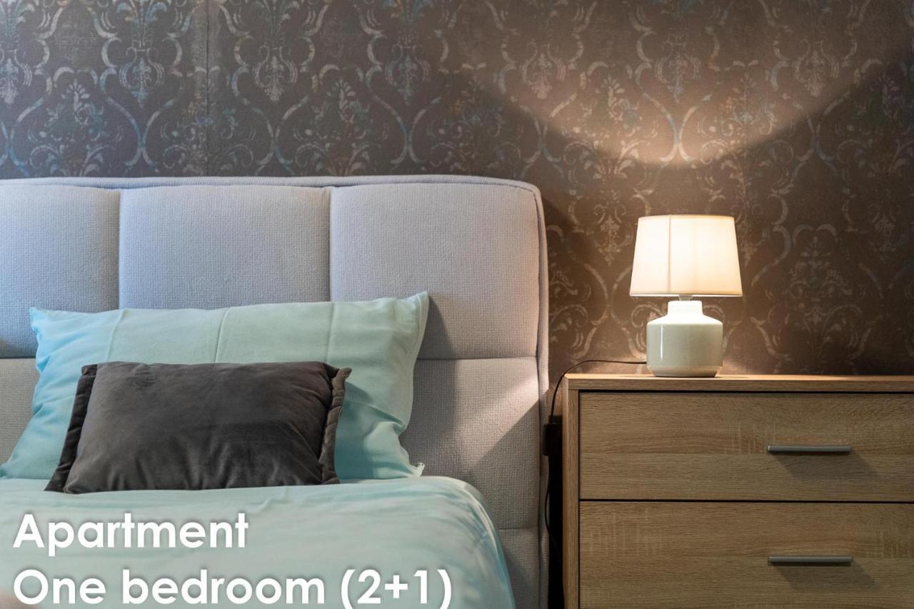 Glamour Apartments Върсар Екстериор снимка
